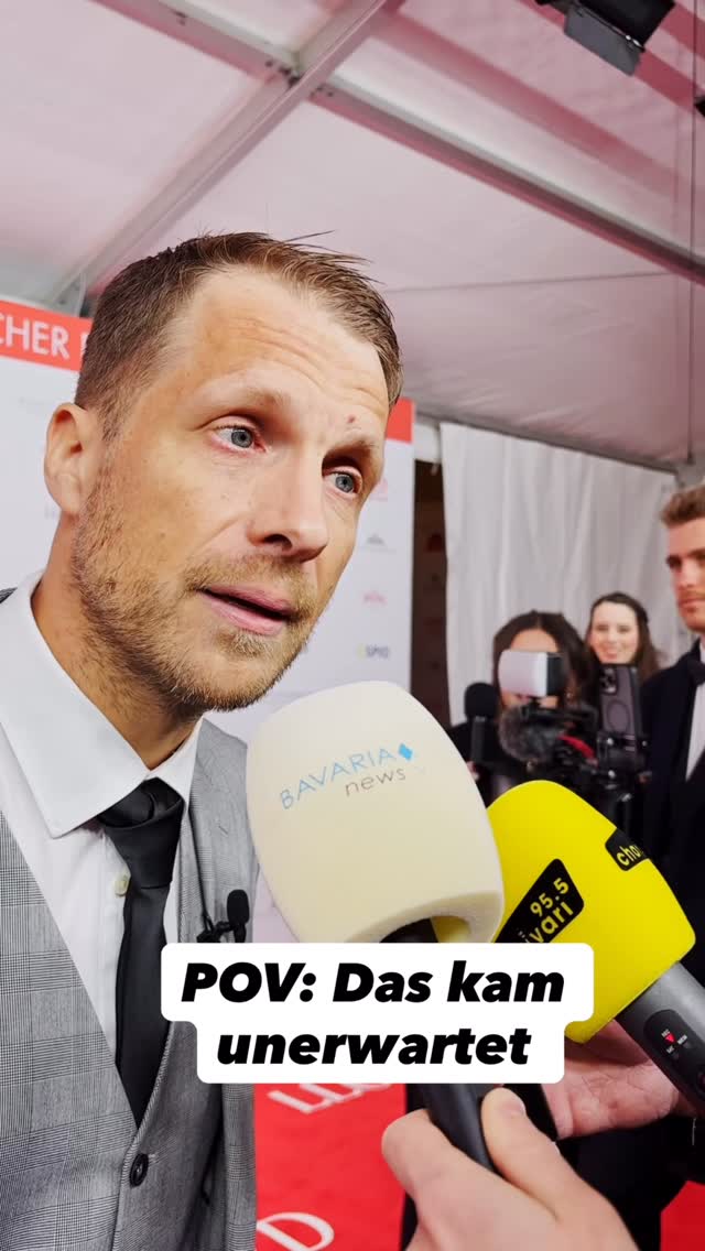 Red-Carpet-Interview beim Deutschen Filmball